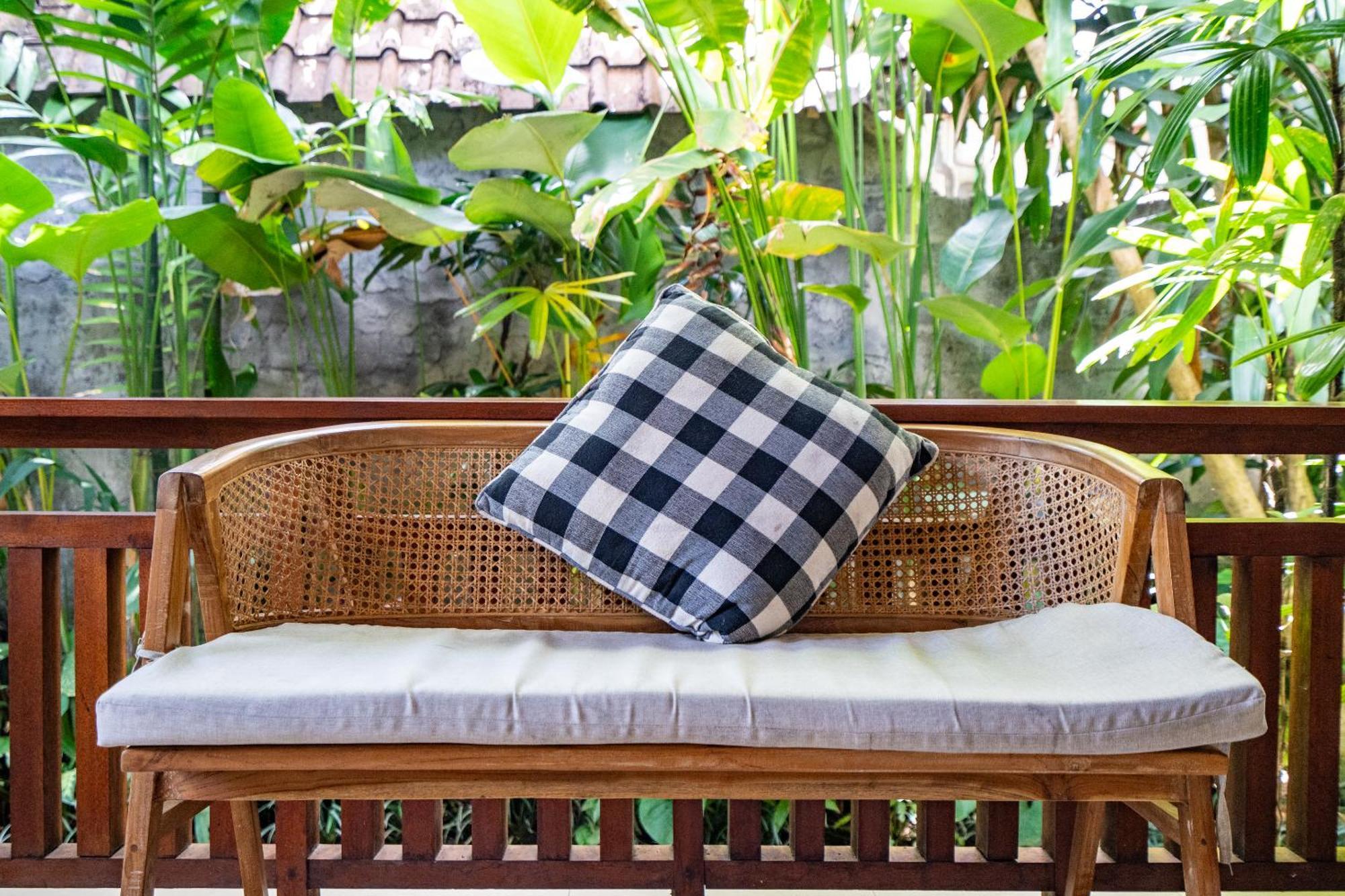 Meruhdani Boutique Hotel Ubud Экстерьер фото